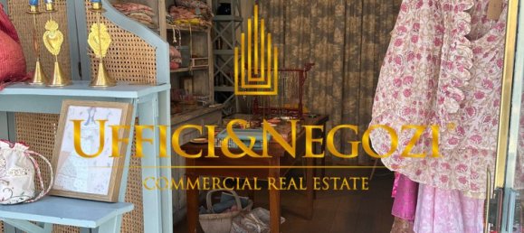 25m² Commercial property in Milan, Italy No. 361045 4