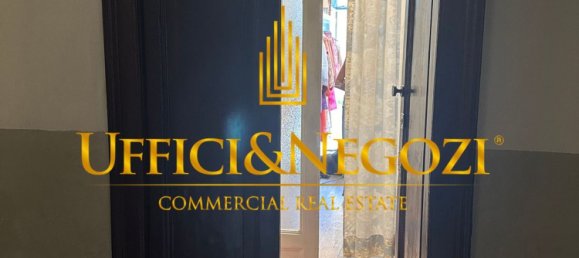 25m² Commercial property in Milan, Italy No. 361045 7