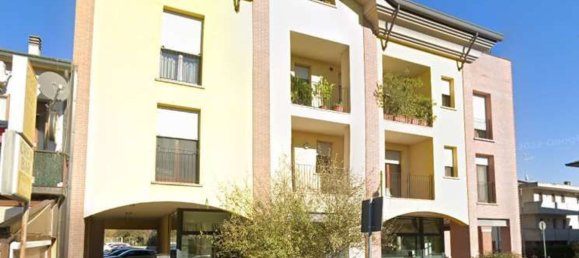 4 bedrooms Apartment in Vigodarzere, Italy No. 358144 11
