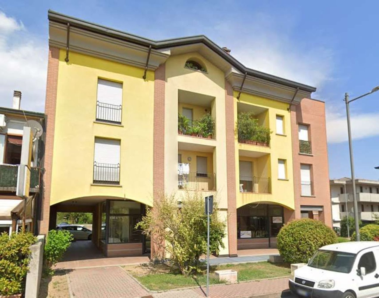 4 bedrooms Apartment in Vigodarzere, Italy No. 358144