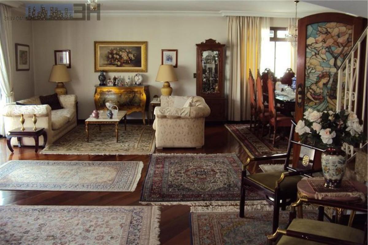 Casa de 4 dormitorios en Sao Paulo, Brazil No. 439314