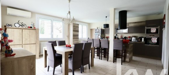 4 bedrooms House in Castelginest, France No. 199086 11