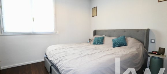 4 bedrooms House in Castelginest, France No. 199086 6