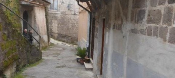 5 rooms House in Marzano Appio, Italy No. 174083 15