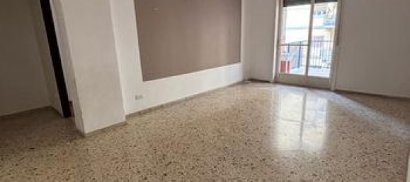 2 rooms Apartment in Palermo, Italy No. 296040 3