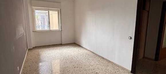 2 rooms Apartment in Palermo, Italy No. 296040 6