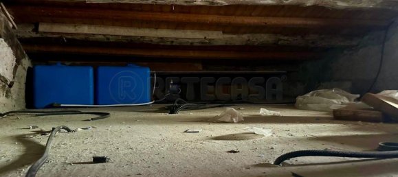 3 rooms Apartment in Catanzaro, Italy No. 177774 7