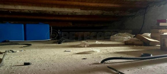 3 rooms Apartment in Catanzaro, Italy No. 177774 5