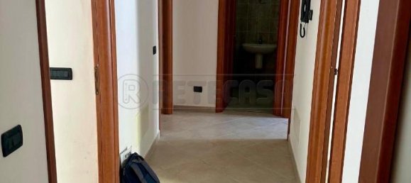 3 rooms Apartment in Catanzaro, Italy No. 177774 11