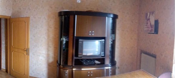 Дом с 11 комнатами в Ларчано, Италия № 114088 22