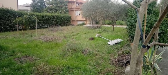 Дом с 11 комнатами в Ларчано, Италия № 114088 43