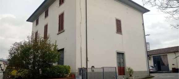 Дом с 11 комнатами в Ларчано, Италия № 114088 5