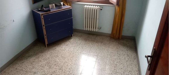 Дом с 11 комнатами в Ларчано, Италия № 114088 17