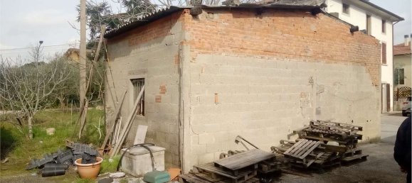 Дом с 11 комнатами в Ларчано, Италия № 114088 36