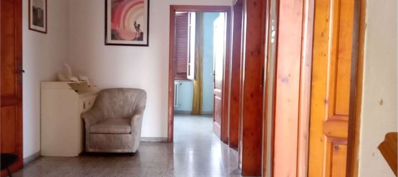 Дом с 11 комнатами в Ларчано, Италия № 114088 10