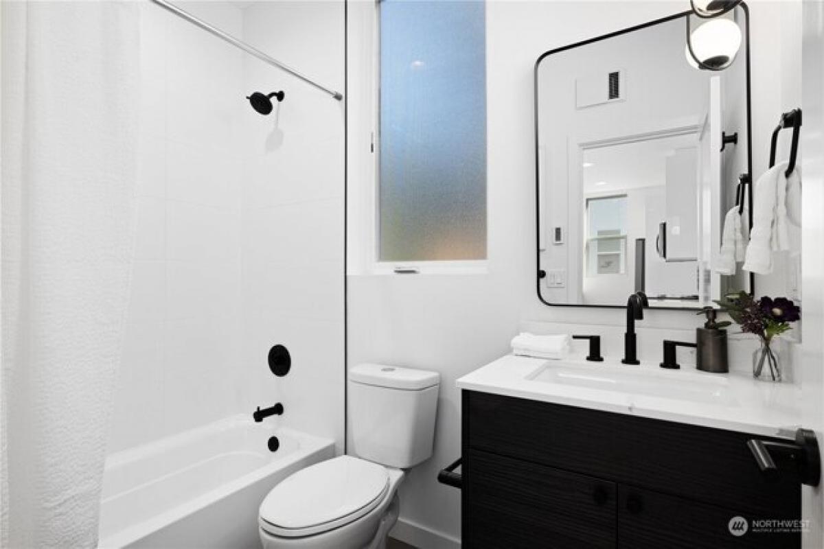 4 bedrooms House in Seattle, USA No. 327869