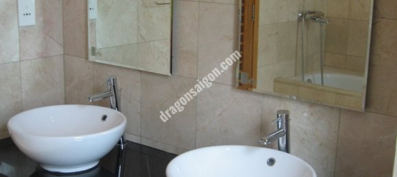 290m² House in Thu Duc, Vietnam No. 11106 9