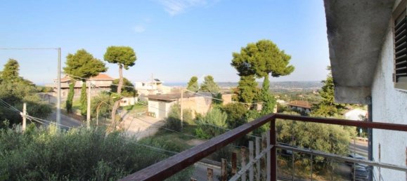 4 غرف نوم شقة في Città Sant'Angelo, Italy رقم 339716 14