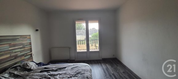 2 Schlafzimmer Haus in Oulches, France, Nr. 101067 5