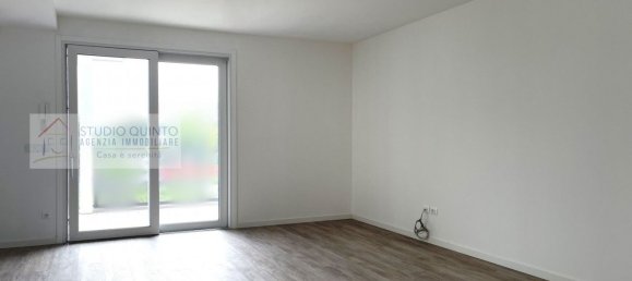 4 rooms Apartment in Zero Branco, Italy No. 58679 8