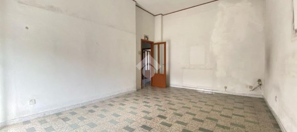 3 rooms Apartment in Naples, Italy No. 75369 17