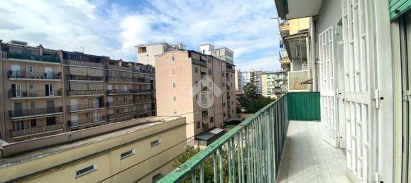 3 rooms Apartment in Naples, Italy No. 75369 16