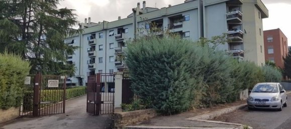 4 bedrooms Apartment in Rome, Italy No. 339442 5