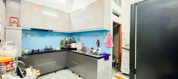 Maison de ville à District 7, Vietnam 50m² No. 9783 4