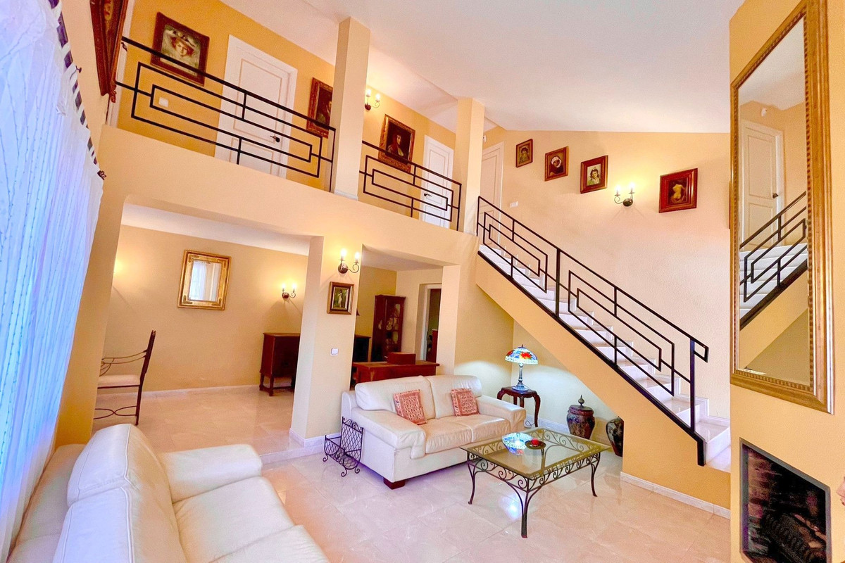 4 Schlafzimmer Villa in Mijas, Spain, Nr. 143481