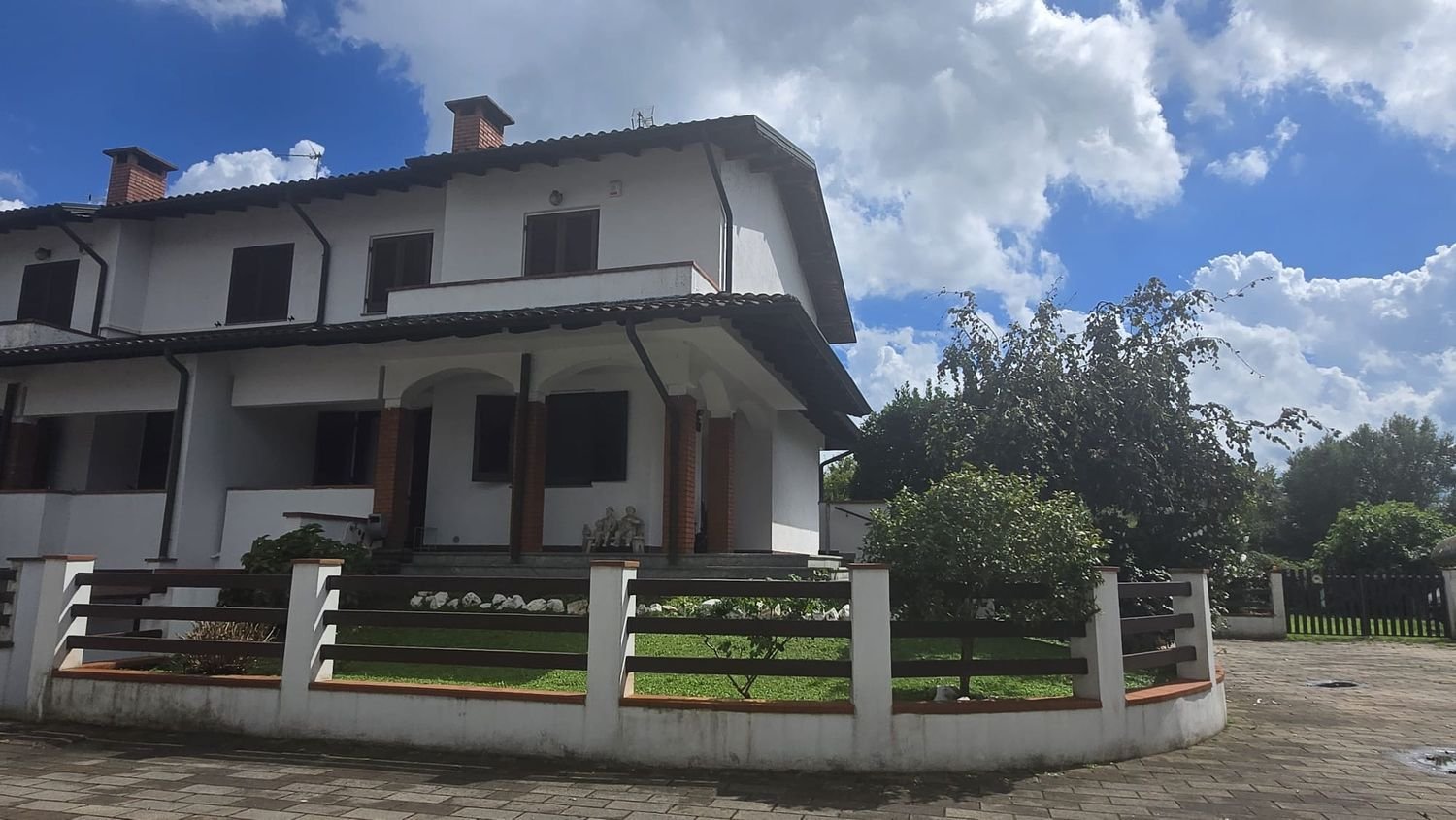 4 rooms Villa in Gaggiano, Italy No. 338127