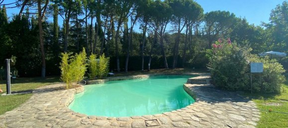 2 bedrooms Apartment in Cortona, Italy No. 138 2