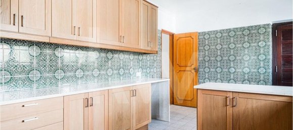 3 bedrooms House in Corroios, Portugal No. 63796 12