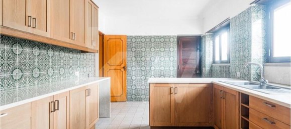 3 bedrooms House in Corroios, Portugal No. 63796 14