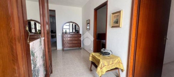 3 Schlafzimmer Wohnung in Alcamo, Italy, Nr. 45483 7