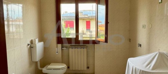 6 rooms House in Villadose, Italy No. 175845 13