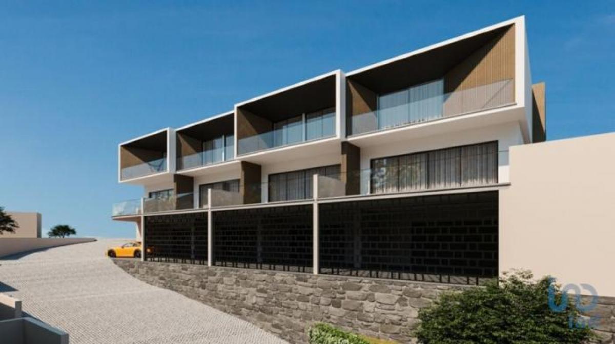 3 غرف نوم منزل في Funchal, Portugal رقم 1010