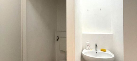 80m² Commercial property in Brescia, Italy No. 269906 11