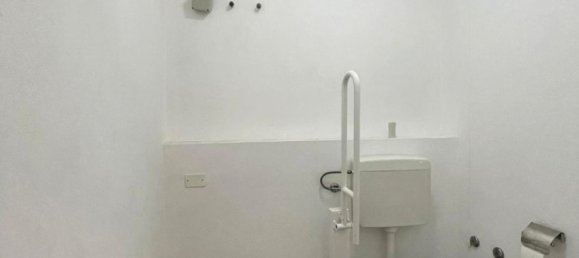 80m² Commercial property in Brescia, Italy No. 269906 10