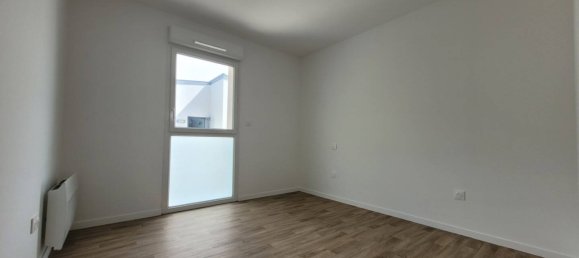 2 Schlafzimmer Wohnung in Chartres, France, Nr. 61958 5