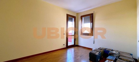 Apartamento T2 em Albignasego, Italy N.º 195494 2