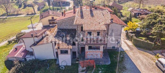 2 bedrooms Villa in Anghiari, Italy No. 278184 13