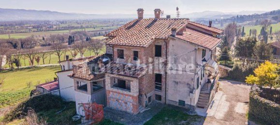 2 bedrooms Villa in Anghiari, Italy No. 278184 10