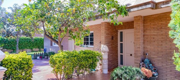 Adosado de 5 dormitorios en Salou, Spain No. 3117 17