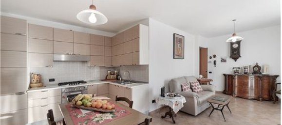 1 Schlafzimmer Wohnung in Como, Italy, Nr. 279211 17