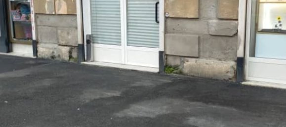 26m² Commercial property in Genoa, Italy No. 42413 3