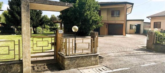 11 bedrooms House in Portogruaro, Italy No. 340179 3