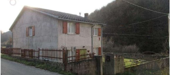 6 bedrooms House in Sellano, Italy No. 349534 6