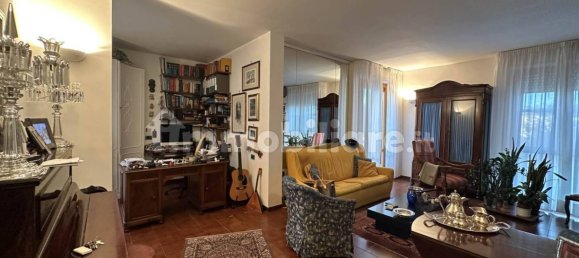 3 Schlafzimmer Wohnung in Pisa, Italy, Nr. 226207 4