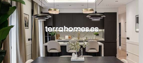 4 Schlafzimmer Wohnung in Madrid, Spain, Nr. 88021 4