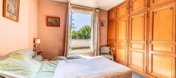 Casa de 5 dormitorios en Vaucresson, France No. 177824 11